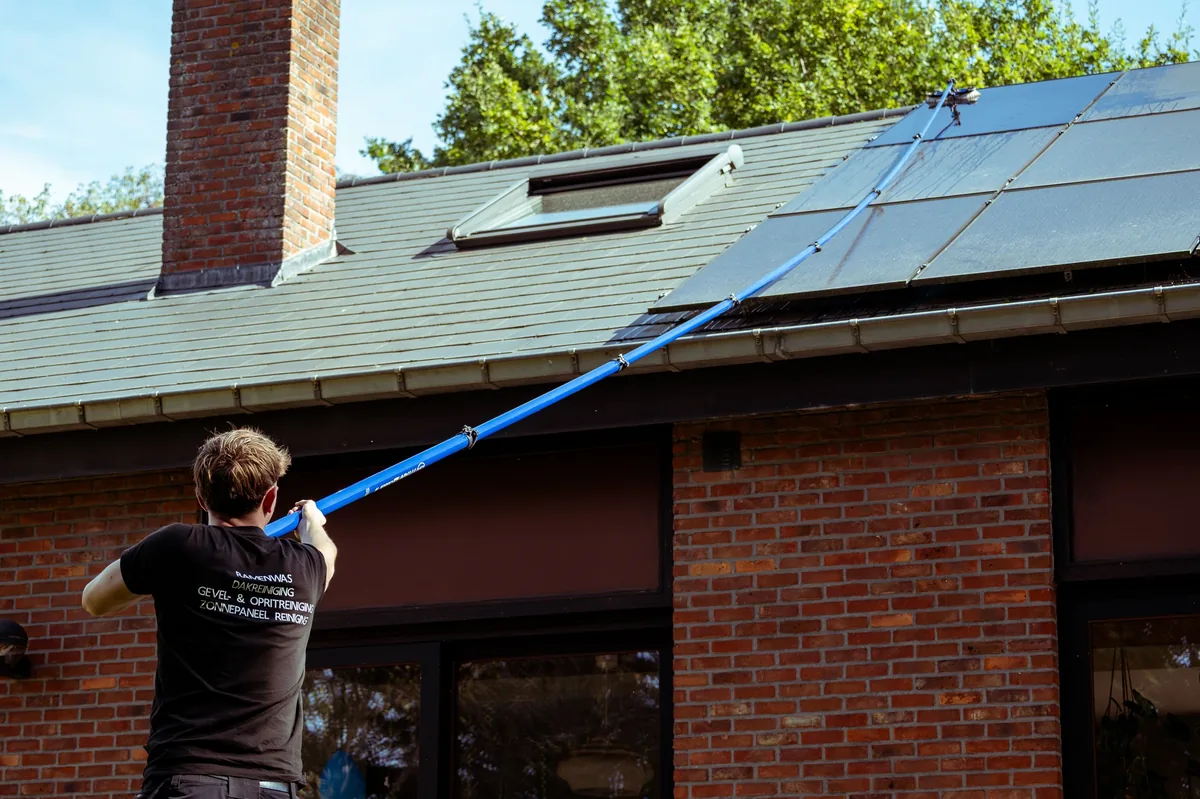 Fresh View reinigt dak, zonnepanelen, gevel en ramen in heel Vlaams-Brabant
